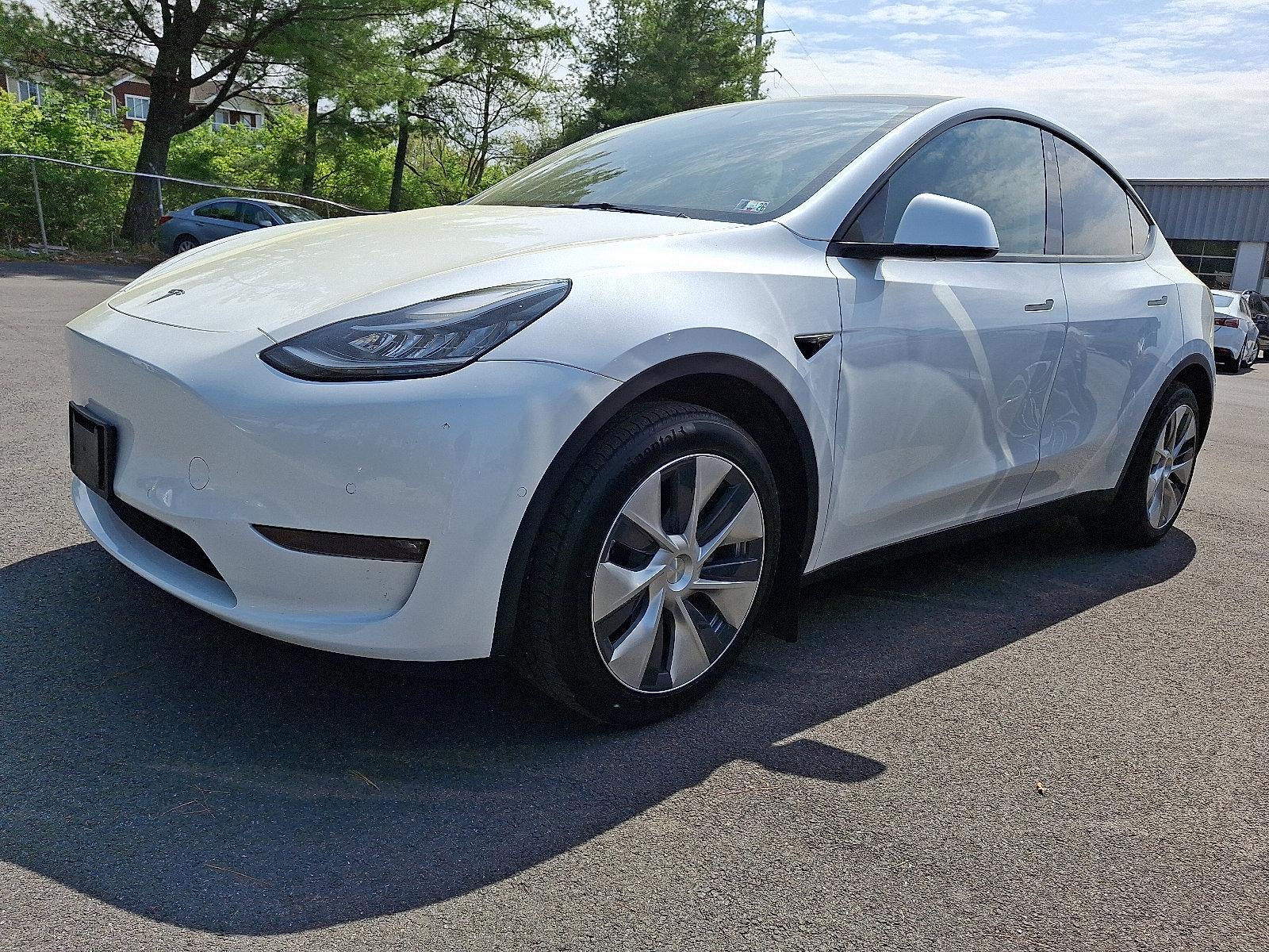 2022 Tesla Model Y Vehicle Photo in BETHLEHEM, PA 18017-9401