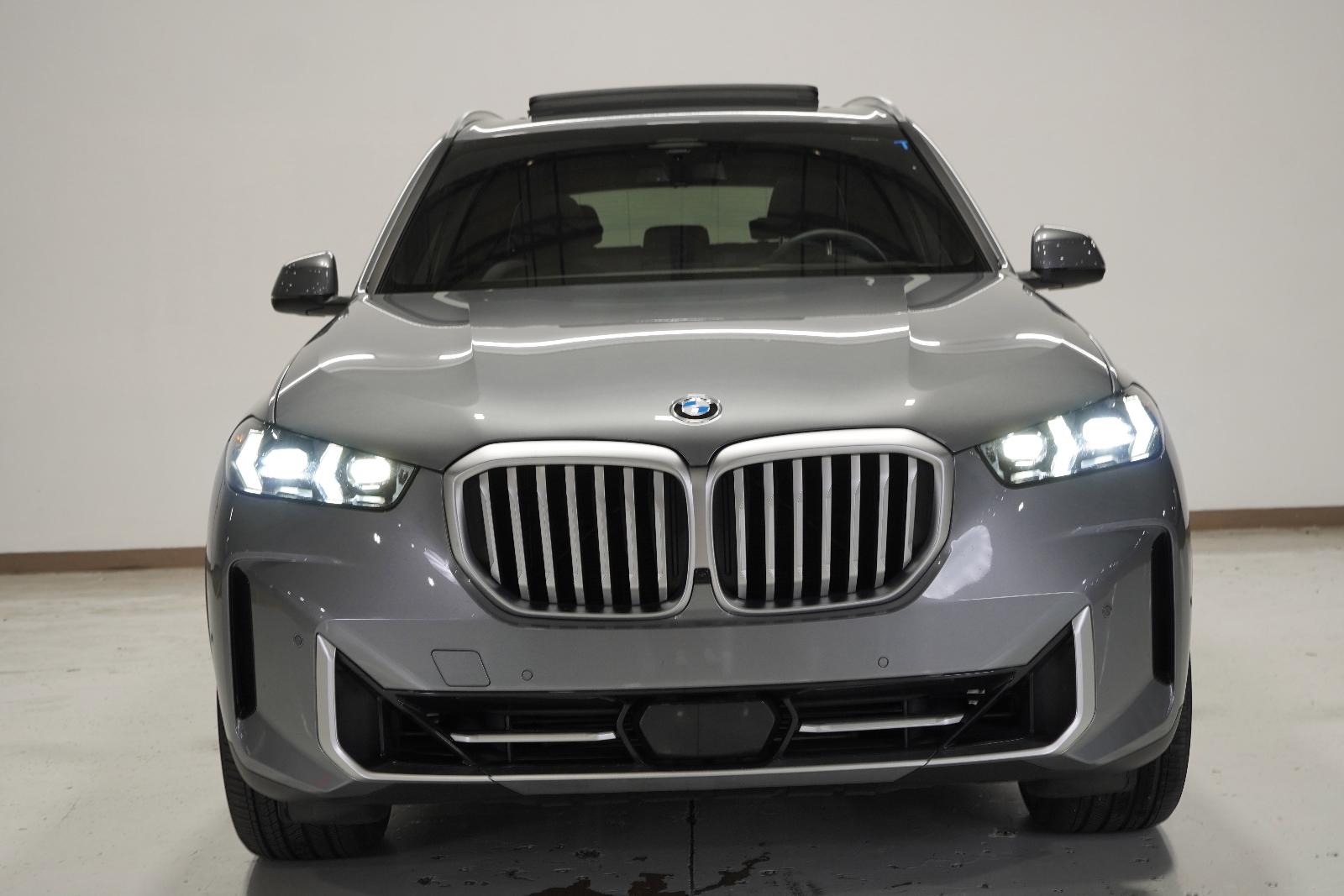 2025 BMW X5 sDrive40i Vehicle Photo in GRAPEVINE, TX 76051