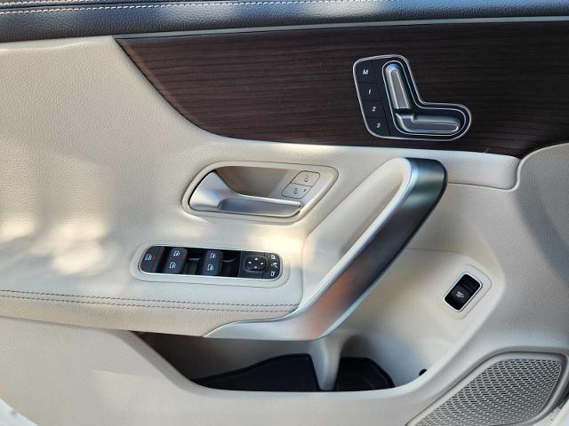 2025 Mercedes-Benz CLA Vehicle Photo in HOUSTON, TX 77079