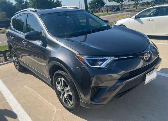 2018 Toyota RAV4 Vehicle Photo in FORT WORTH, TX 76132