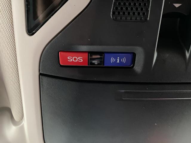 2022 Subaru Outback Vehicle Photo in Appleton, WI 54913