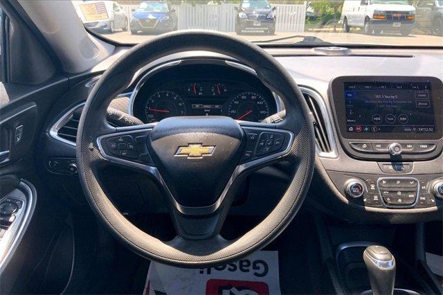 2020 Chevrolet Malibu Vehicle Photo in INDEPENDENCE, MO 64055-1377