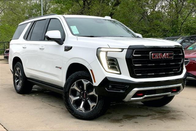 2025 GMC Yukon Vehicle Photo in KANSAS CITY, MO 64114-4545