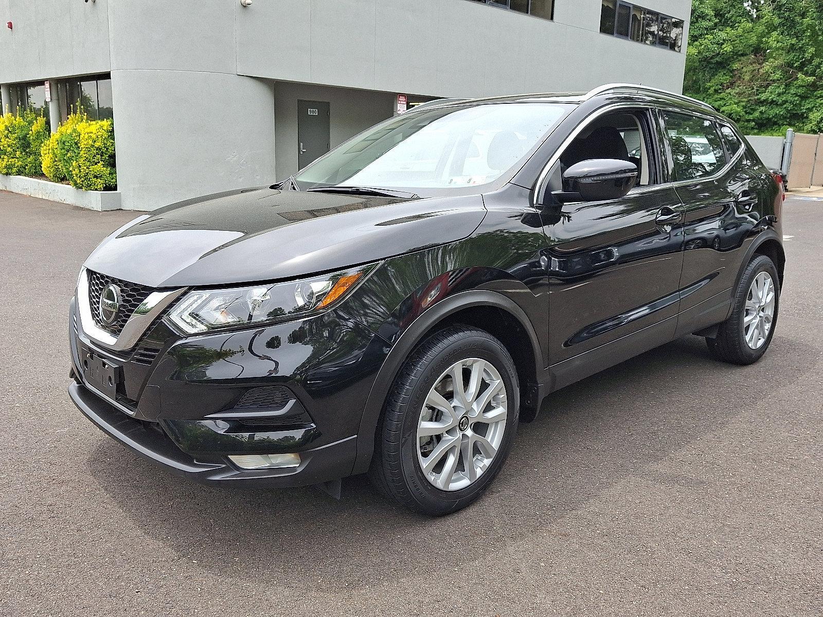2022 Nissan Rogue Sport Vehicle Photo in Jenkintown, PA 19046