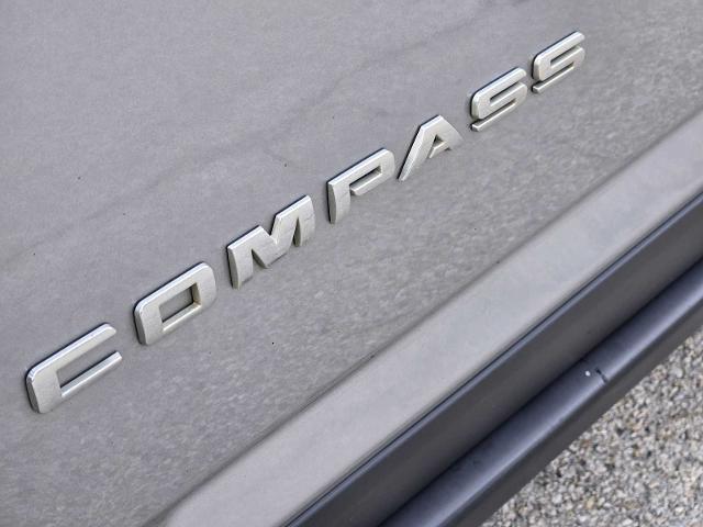2014 Jeep Compass Vehicle Photo in DENTON, TX 76210-9321