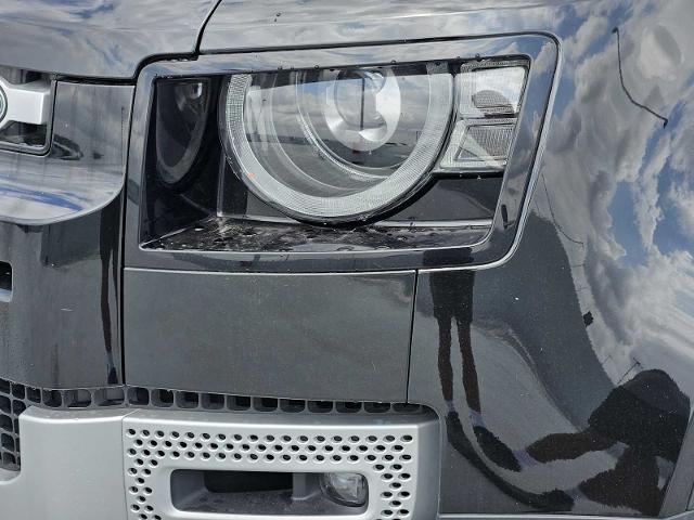 2024 Defender Vehicle Photo in AUSTIN, TX 78717
