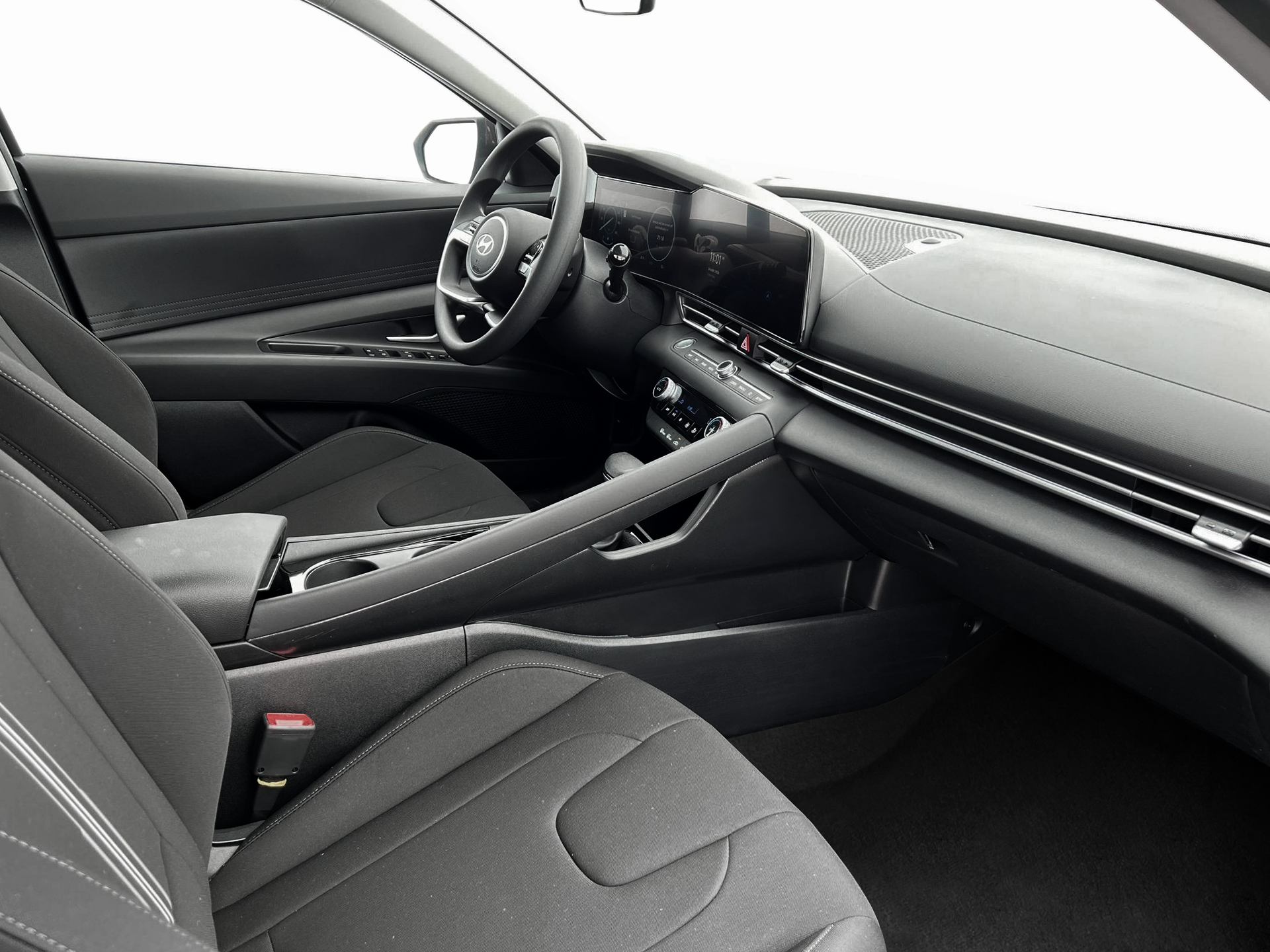 2025 Hyundai ELANTRA Hybrid Vehicle Photo in Harrisburg, PA 17111