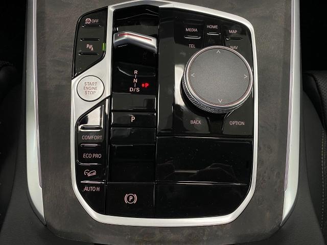 2026 BMW X5 xDrive40i Vehicle Photo in Appleton, WI 54913