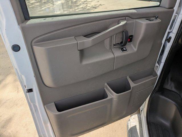 2023 Chevrolet Express Cargo 2500 Vehicle Photo in SELMA, TX 78154-1460