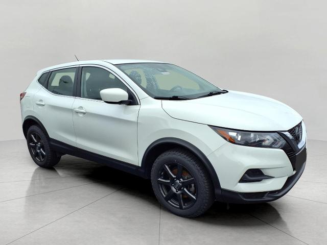 2021 Nissan Rogue Sport Vehicle Photo in Oshkosh, WI 54904