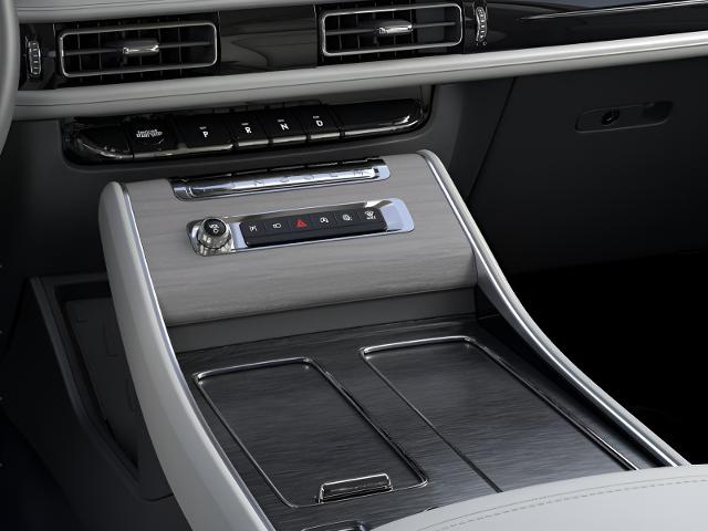 2025 Lincoln Aviator Vehicle Photo in Neenah, WI 54956