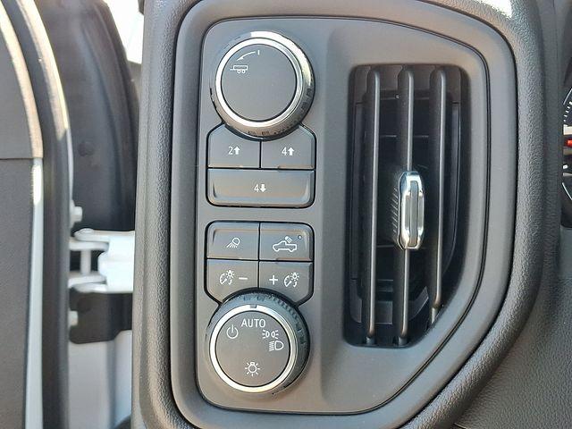 2025 Chevrolet Silverado 3500 HD Vehicle Photo in DANBURY, CT 06810-5034