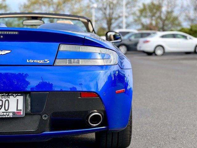 2011 Aston Martin V8 Vantage Vehicle Photo in NEWBERG, OR 97132-1927