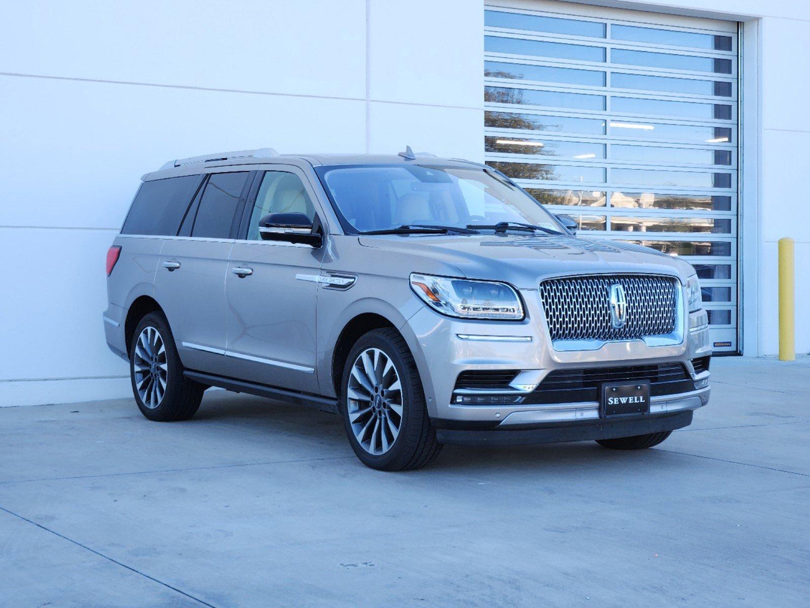 2020 Lincoln Navigator Vehicle Photo in PLANO, TX 75024