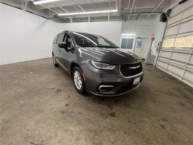 2023 Chrysler Pacifica Vehicle Photo in PORTLAND, OR 97225-3518