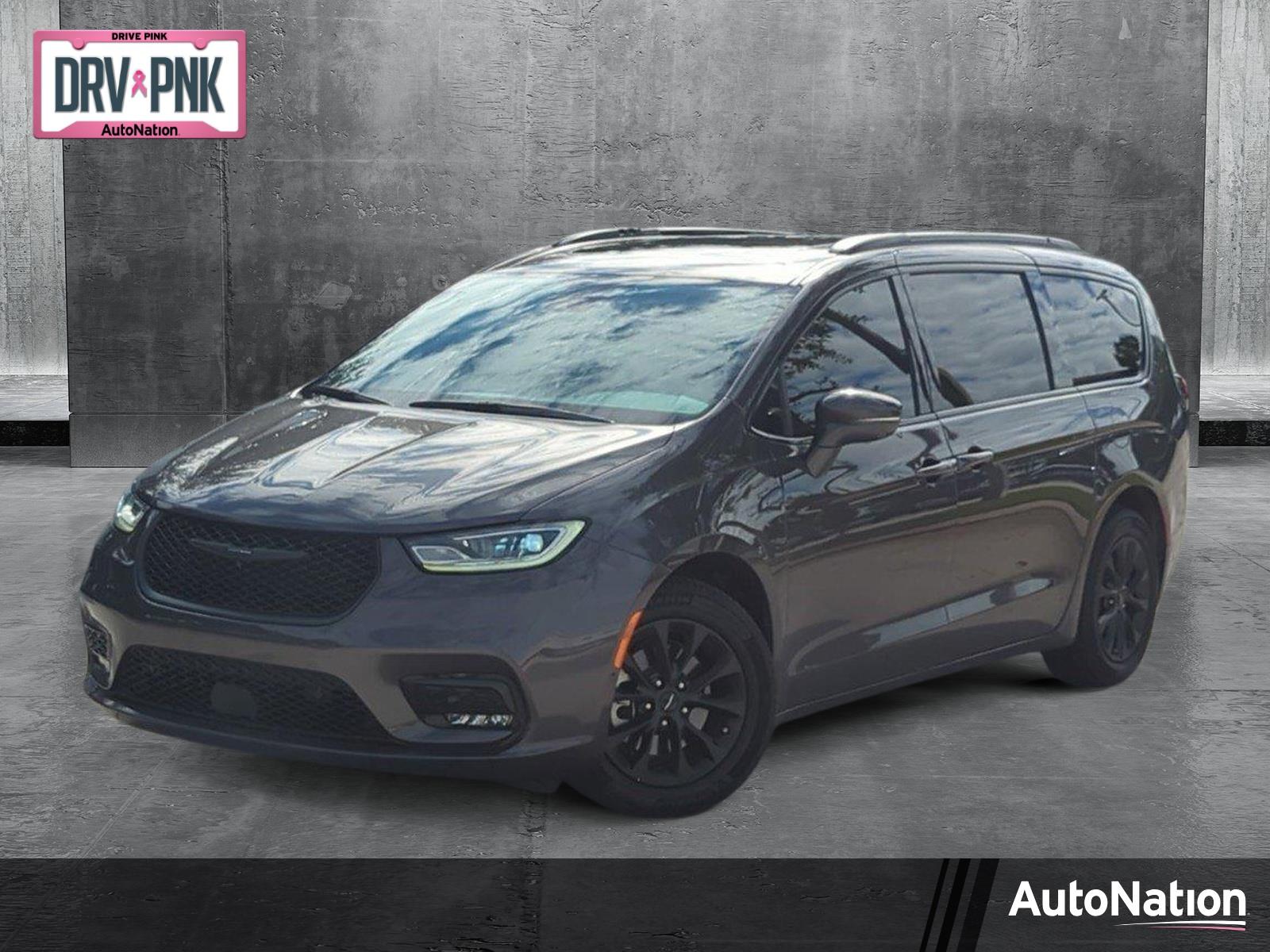 2021 Chrysler Pacifica Vehicle Photo in Pembroke Pines, FL 33027