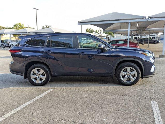 2023 Toyota Highlander Vehicle Photo in San Antonio, TX 78230