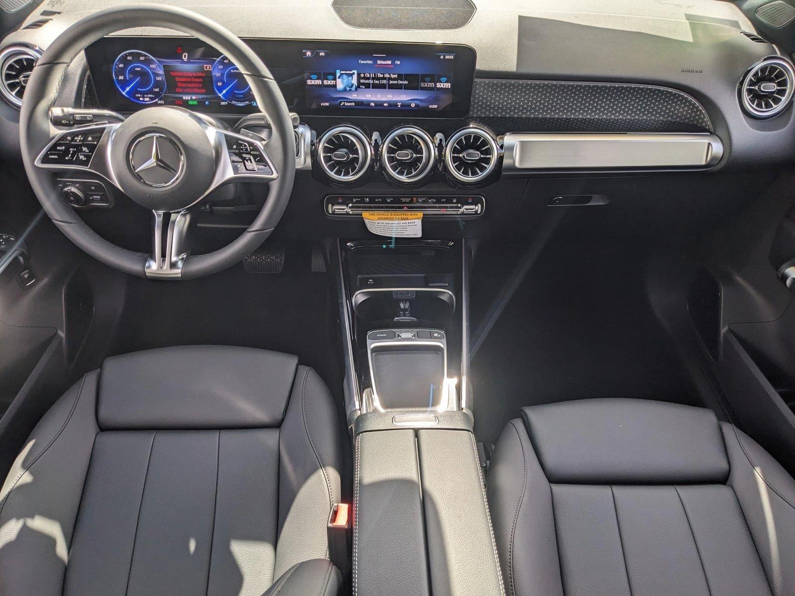 2024 Mercedes-Benz EQB Vehicle Photo in Pembroke Pines , FL 33027