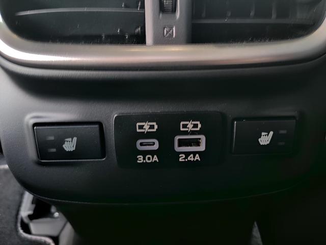 2025 Subaru Outback Vehicle Photo in Green Bay, WI 54304