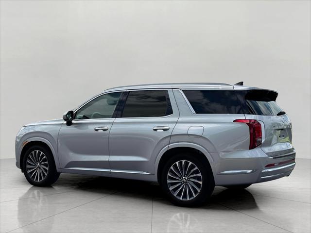 2025 Hyundai PALISADE Vehicle Photo in Green Bay, WI 54304