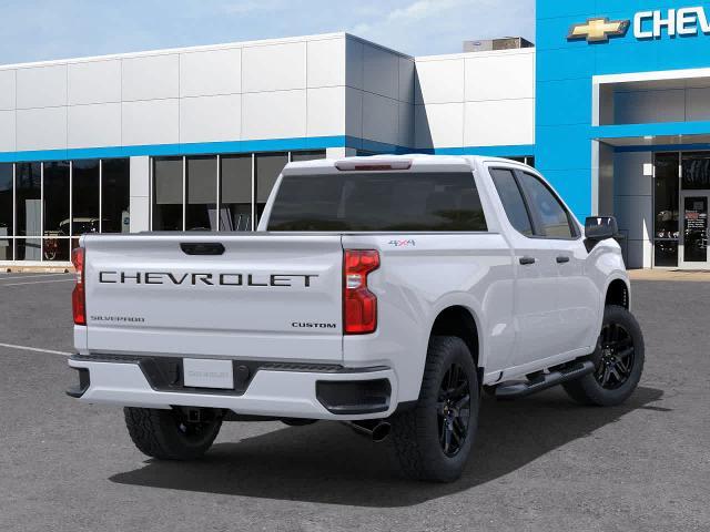 2025 Chevrolet Silverado 1500 Vehicle Photo in MOON TOWNSHIP, PA 15108-2571