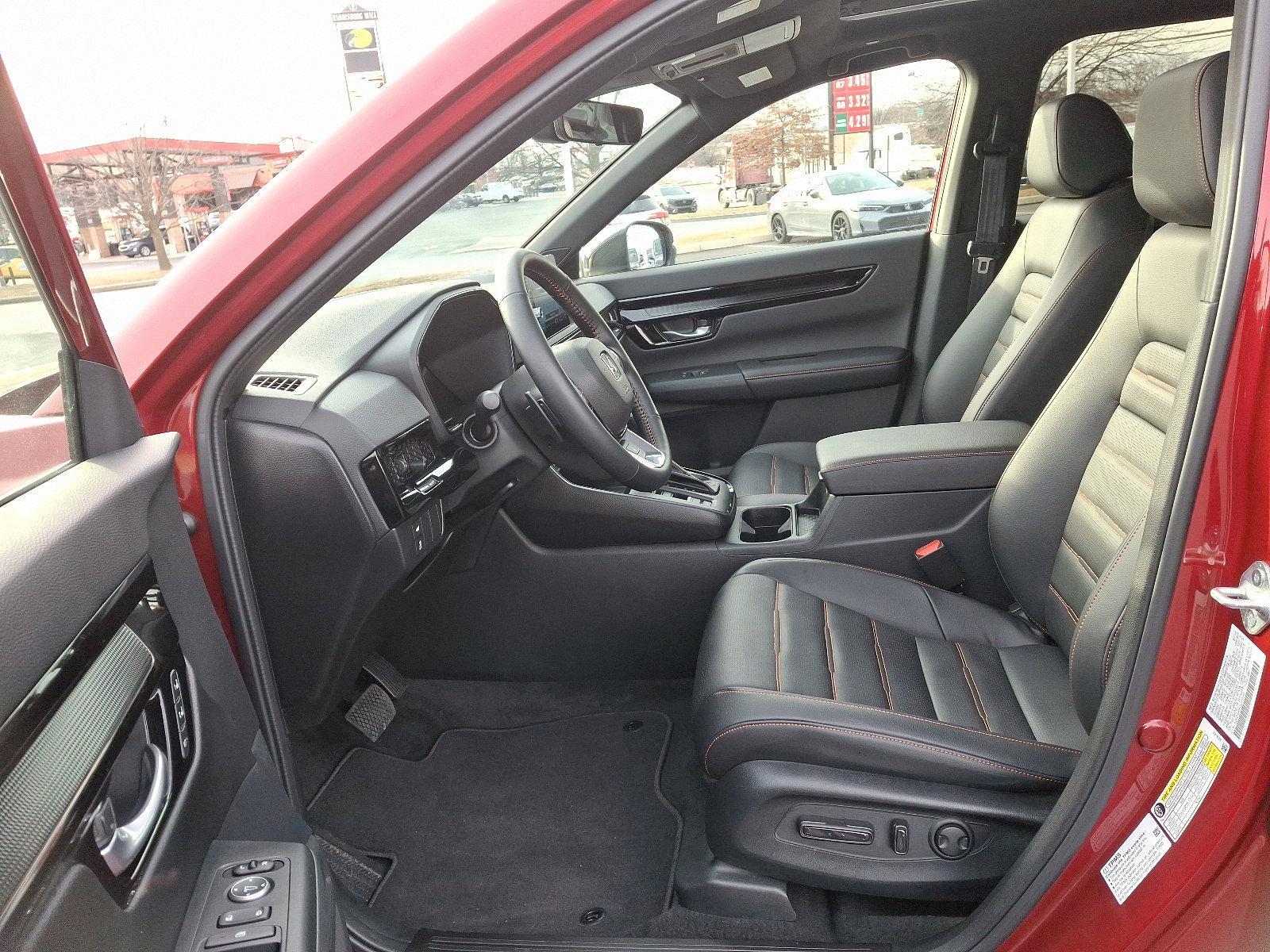 2025 Honda CR-V Hybrid Vehicle Photo in Harrisburg, PA 17111