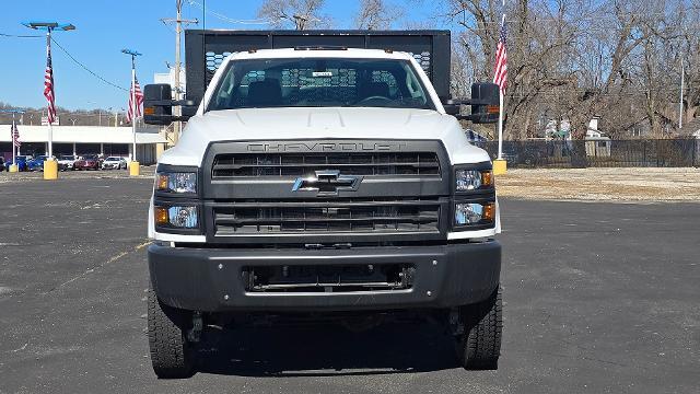 2024 Chevrolet Silverado Chassis Cab Vehicle Photo in INDEPENDENCE, MO 64055-1314