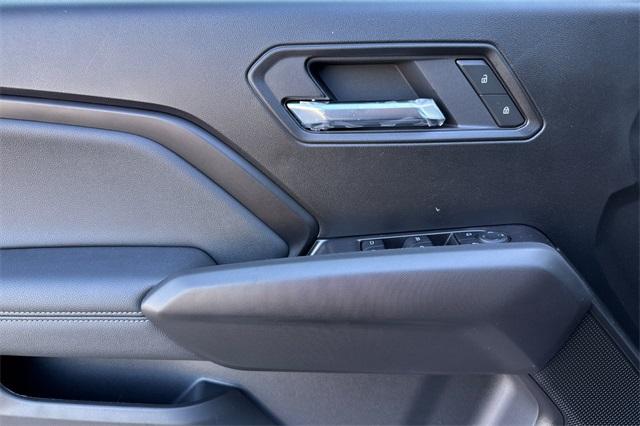 2025 GMC Canyon Vehicle Photo in ELK GROVE, CA 95757-8703