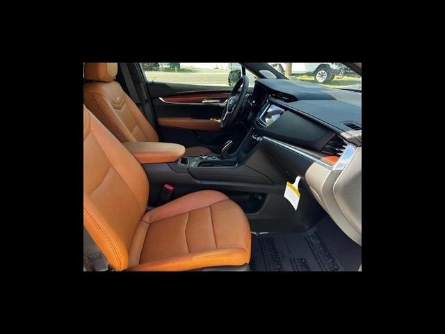 2025 Cadillac XT5 Vehicle Photo in TAMPA, FL 33612-3404