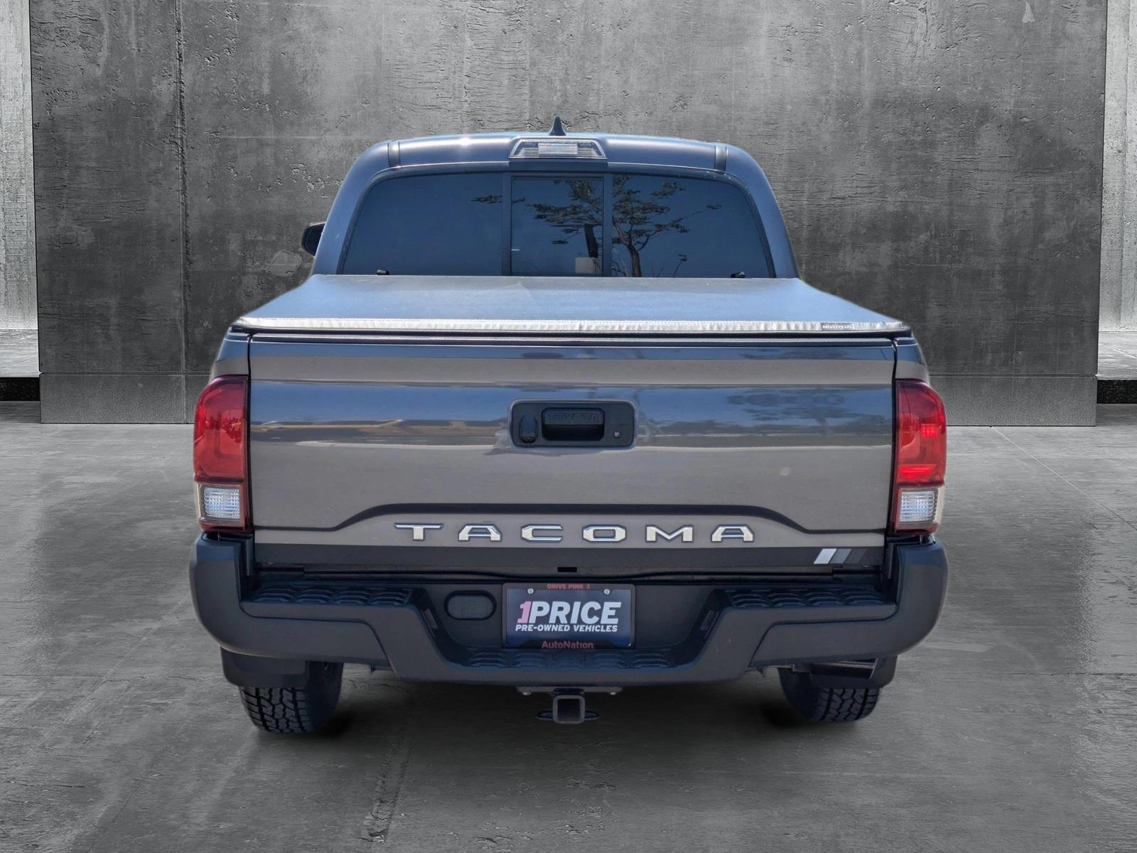 2022 Toyota Tacoma 2WD Vehicle Photo in Miami, FL 33015