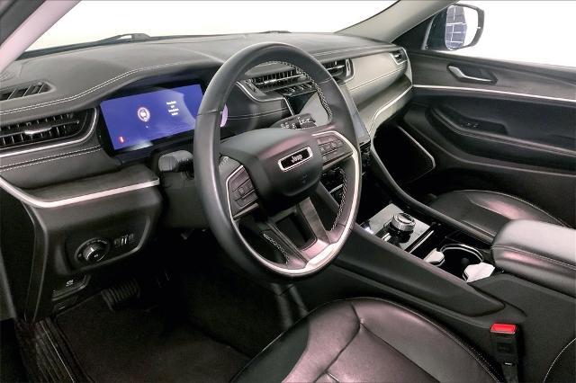 2021 Jeep Grand Cherokee L Vehicle Photo in Kansas City, MO 64114