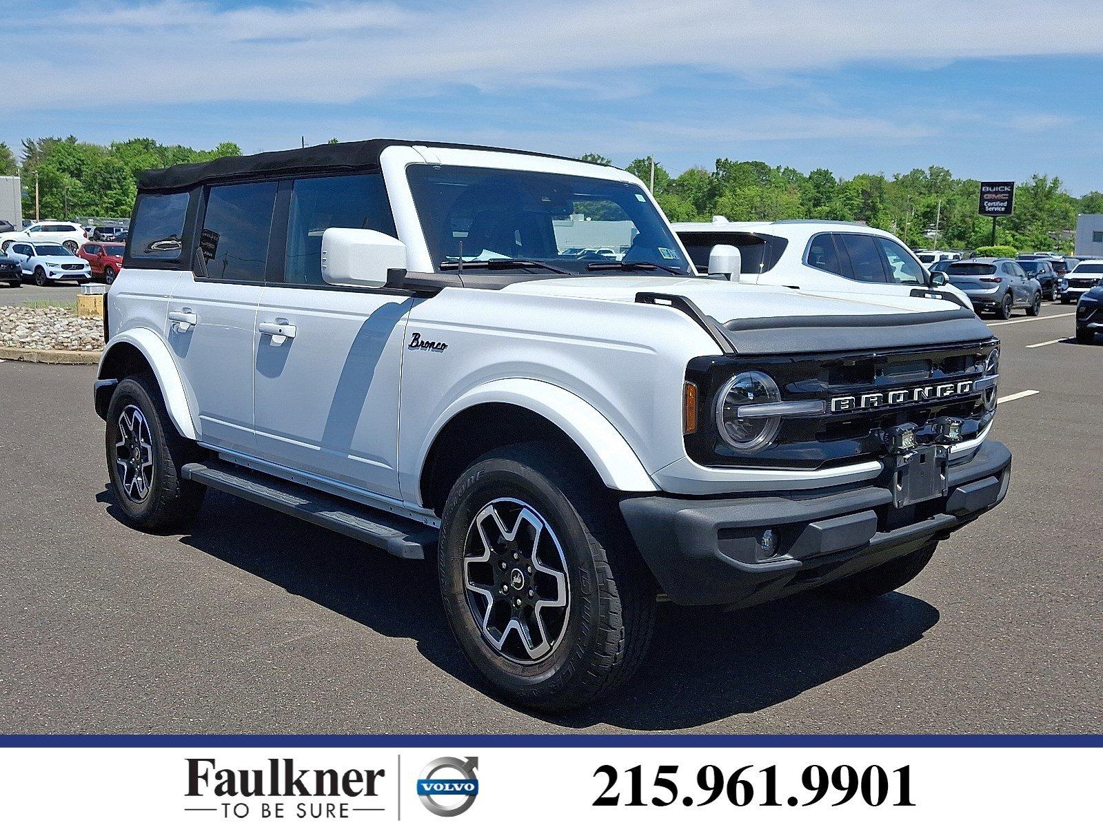 2022 Ford Bronco Vehicle Photo in Trevose, PA 19053