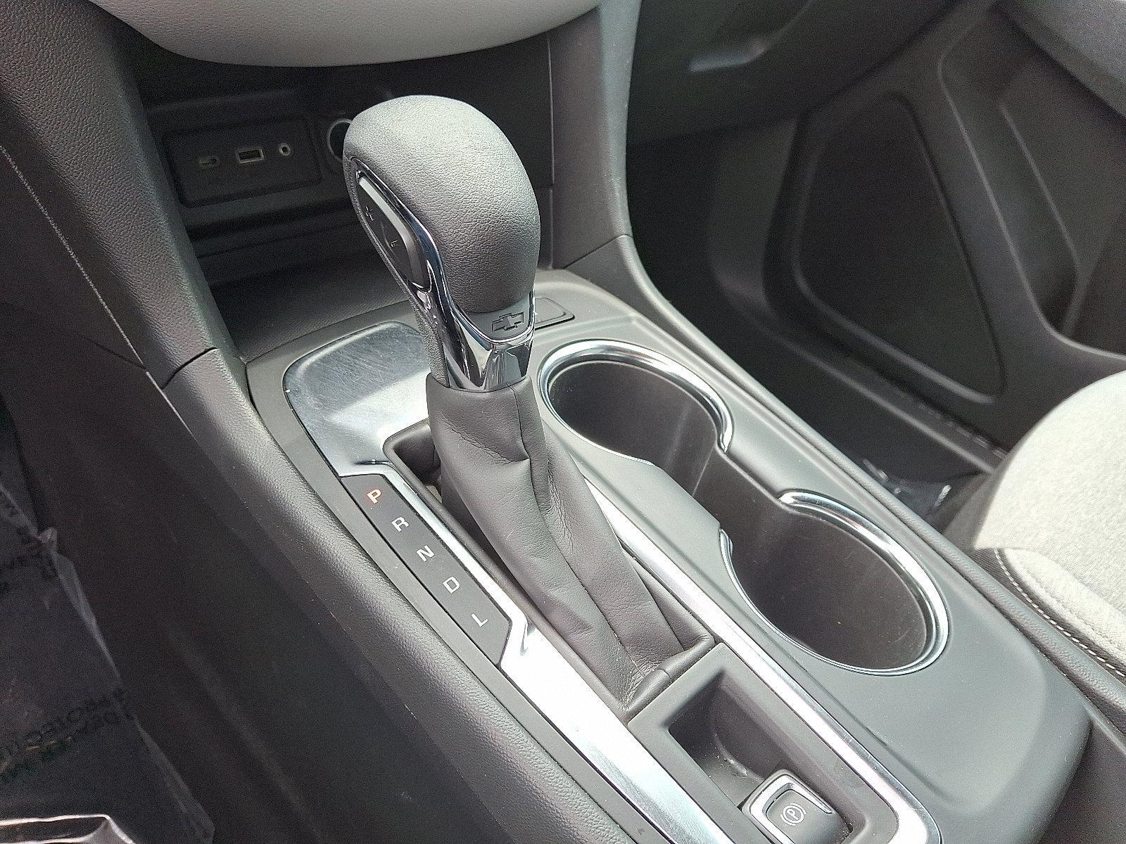 2022 Chevrolet Equinox Vehicle Photo in Trevose, PA 19053