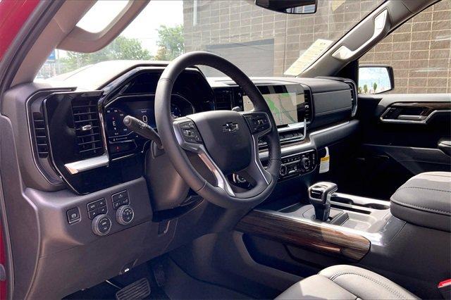 2025 Chevrolet Silverado 1500 Vehicle Photo in KANSAS CITY, MO 64114-4502