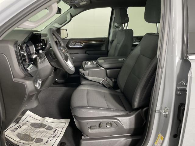 2024 GMC Sierra 1500 Vehicle Photo in GILBERT, AZ 85297-0402