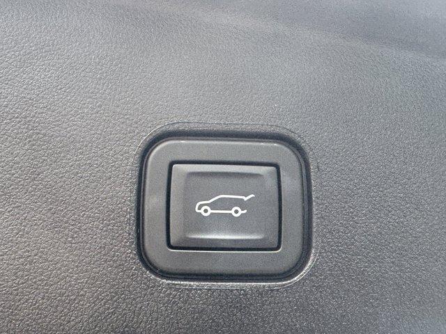 2024 Cadillac LYRIQ Vehicle Photo in LEOMINSTER, MA 01453-2952