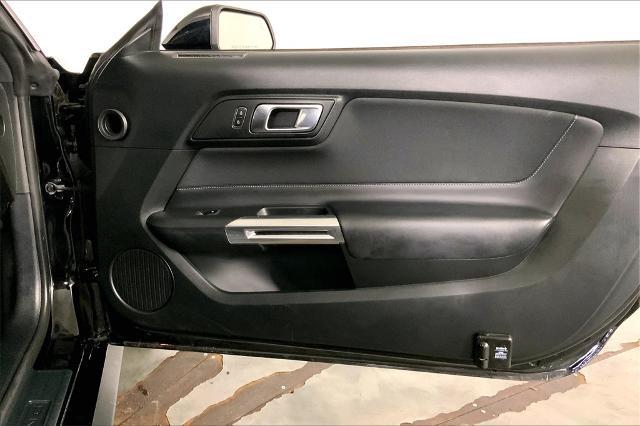 2023 Ford Mustang Vehicle Photo in Lees Summit, MO 64086