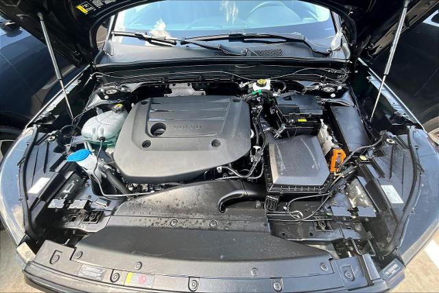 2025 Volvo XC40 Vehicle Photo in Houston, TX 77007
