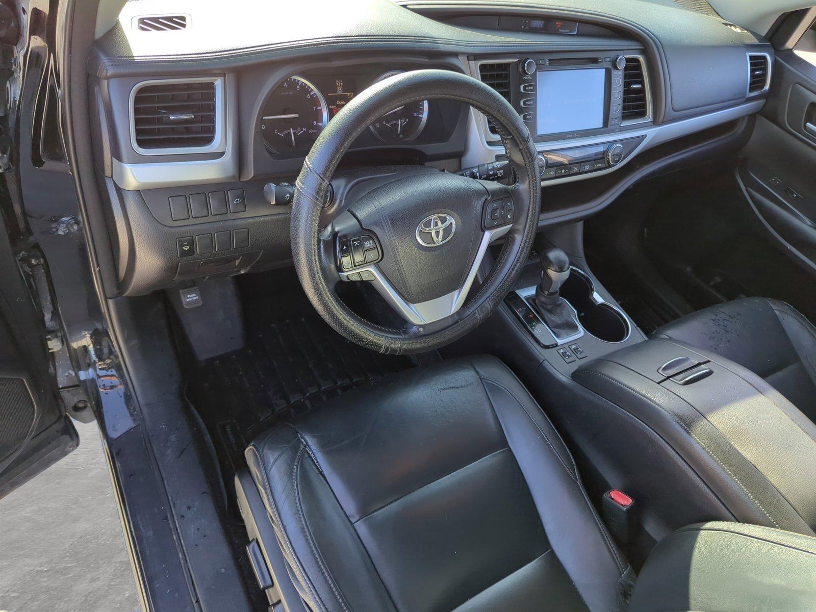 2015 Toyota Highlander Vehicle Photo in Ft. Myers, FL 33907