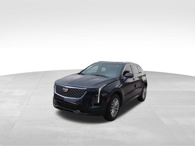 2025 Cadillac XT4 Vehicle Photo in DELRAY BEACH, FL 33483-3294