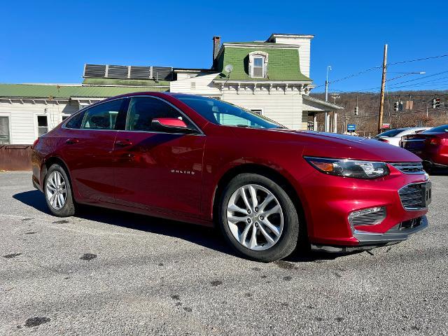 Used 2018 Chevrolet Malibu 1LT with VIN 1G1ZD5ST8JF227377 for sale in Whitehall, NY