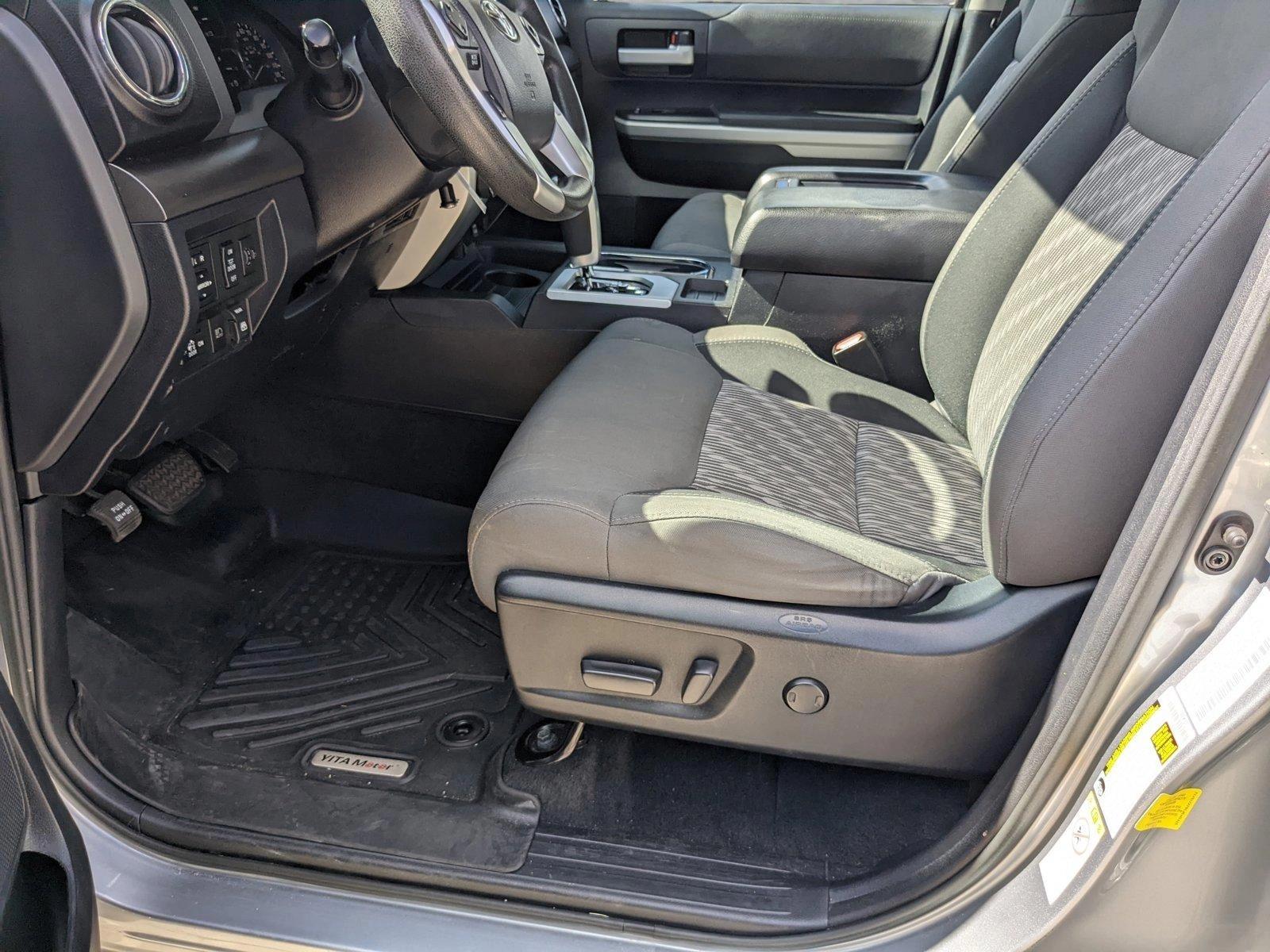 2018 Toyota Tundra 4WD Vehicle Photo in Davie, FL 33331