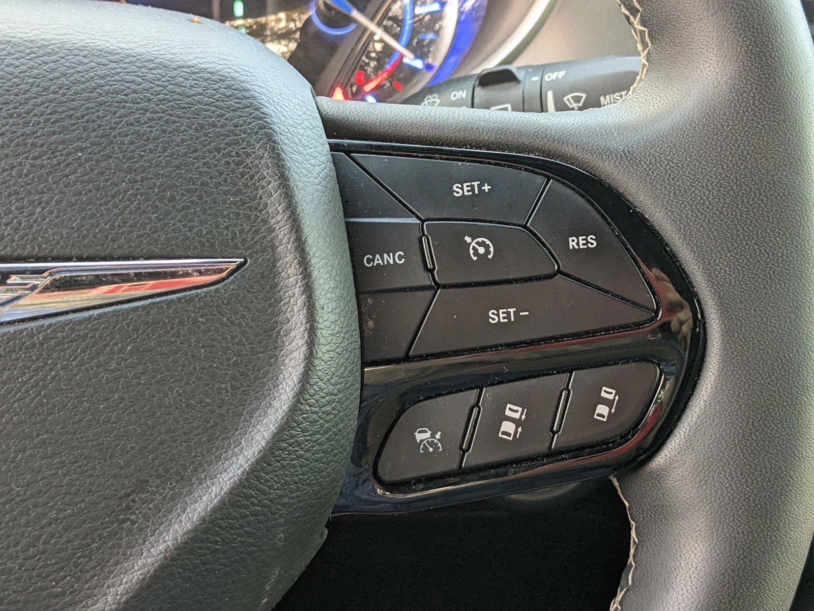 2022 Chrysler Pacifica Vehicle Photo in Jacksonville, FL 32256