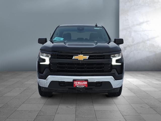 Used 2022 Chevrolet Silverado 1500 LT with VIN 1GCPDKEK1NZ631366 for sale in Dell Rapids, SD