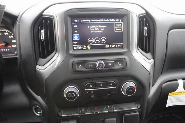 2024 Chevrolet Silverado 3500 HD Chassis Cab Vehicle Photo in SAINT CLAIRSVILLE, OH 43950-8512