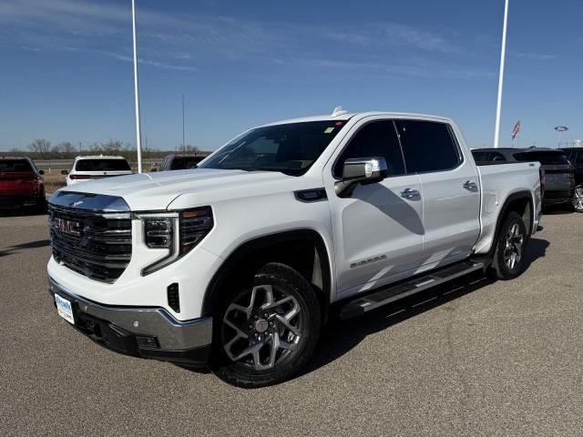 Used 2023 GMC Sierra 1500 SLT with VIN 3GTUUDE84PG341676 for sale in Eagle Pass, TX