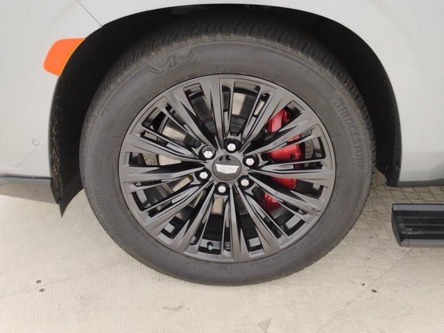 2024 Cadillac Escalade Vehicle Photo in PINEVILLE, NC 28134-8495