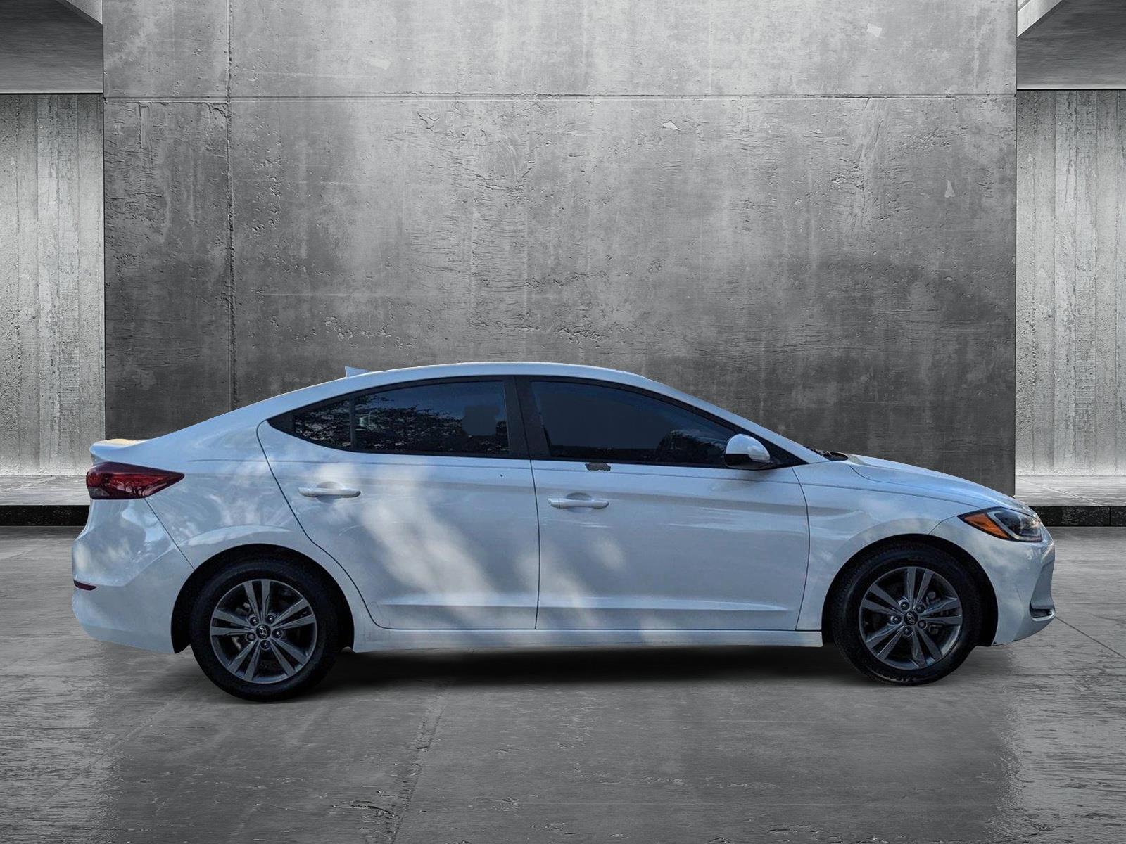 2018 Hyundai ELANTRA Vehicle Photo in Tampa, FL 33614