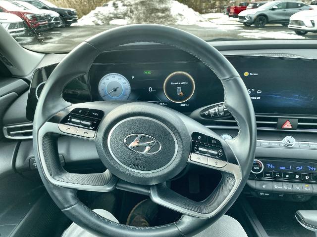 2022 Hyundai Elantra Vehicle Photo in WILLIAMSVILLE, NY 14221-2883