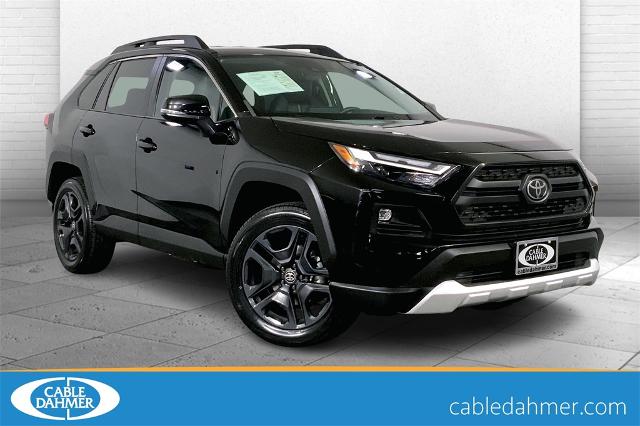 2023 Toyota RAV4 Vehicle Photo in Lees Summit, MO 64086